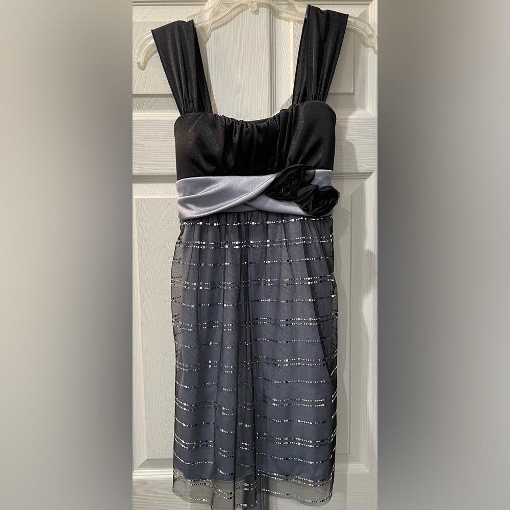 Chic Black Sparkly B•Wear Too! Byer California (Junior) Dress